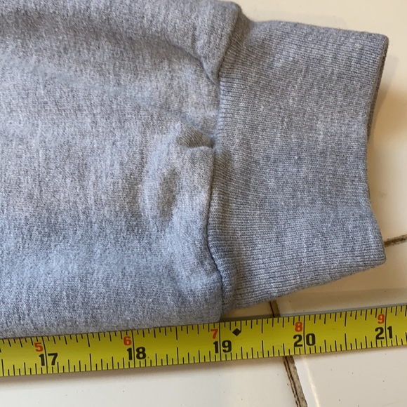 California Fleece sweatshirt size M in good condi - Picture 7 of 7